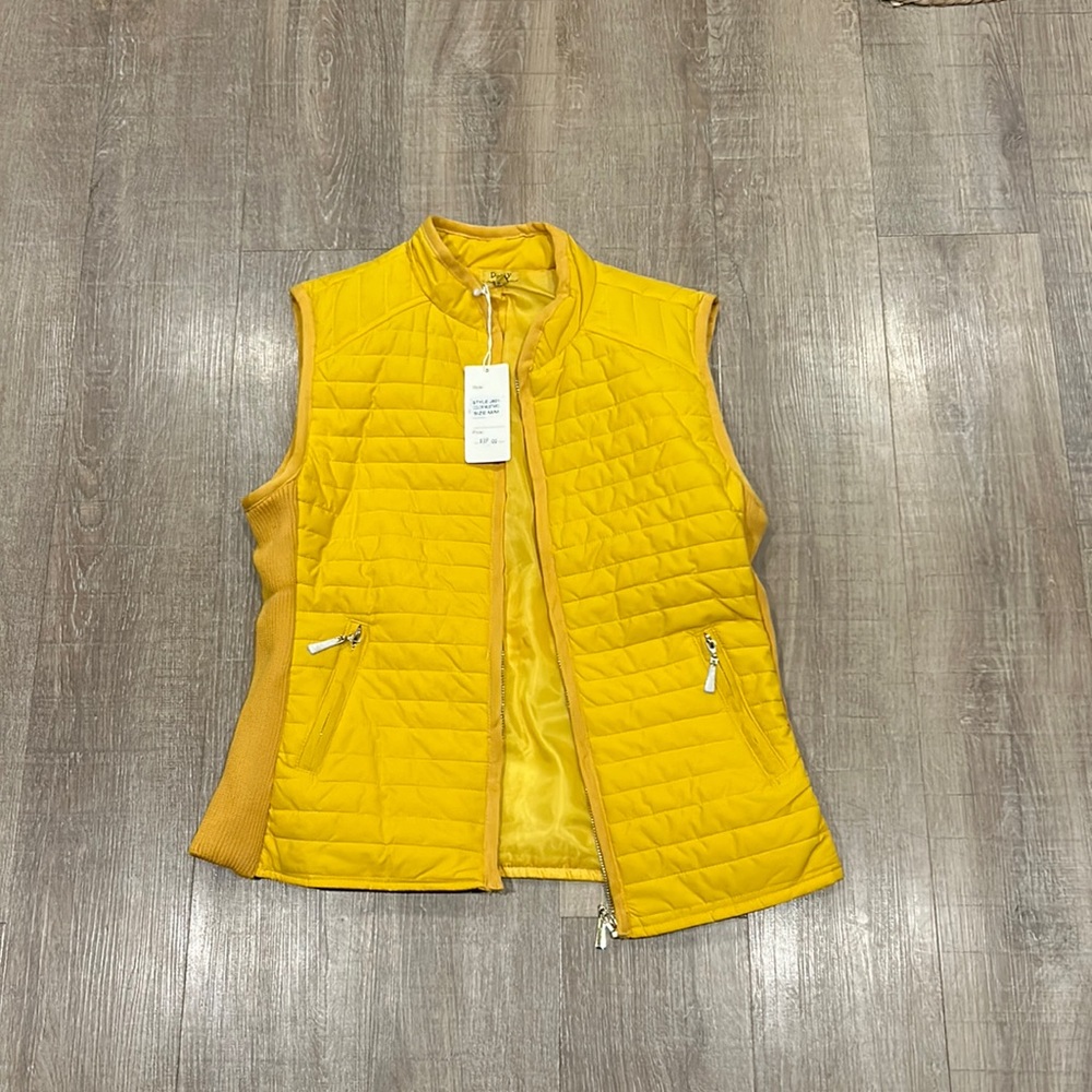 Daisey Vest